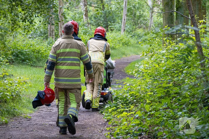 Brandweer schiet vastzittende scootmobieler te hulp
