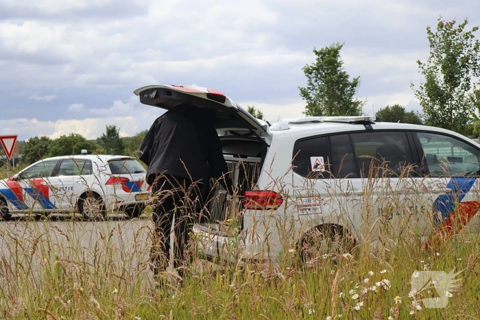 Bestuurder negeert stopteken en wordt tot stilstand gedwongen
