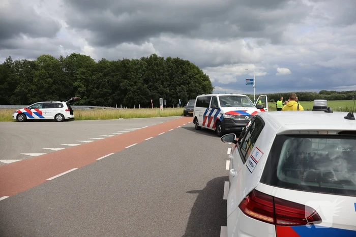 Bestuurder negeert stopteken en wordt tot stilstand gedwongen