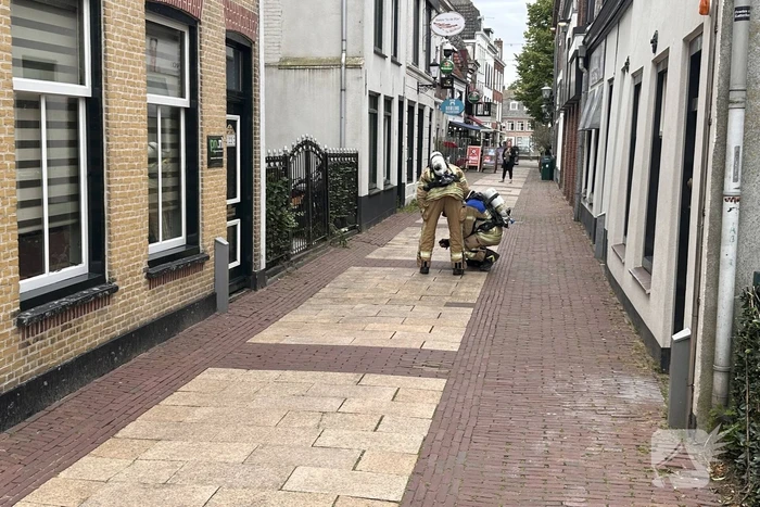 Metingen wegens hinderlijke lucht in de vesting