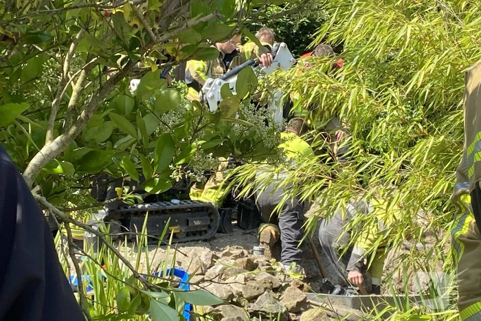 Gasleiding geraakt bij werkzaamheden in tuin