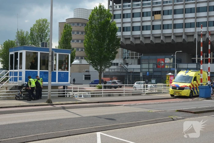 Scootmobieler aangereden door automobilist