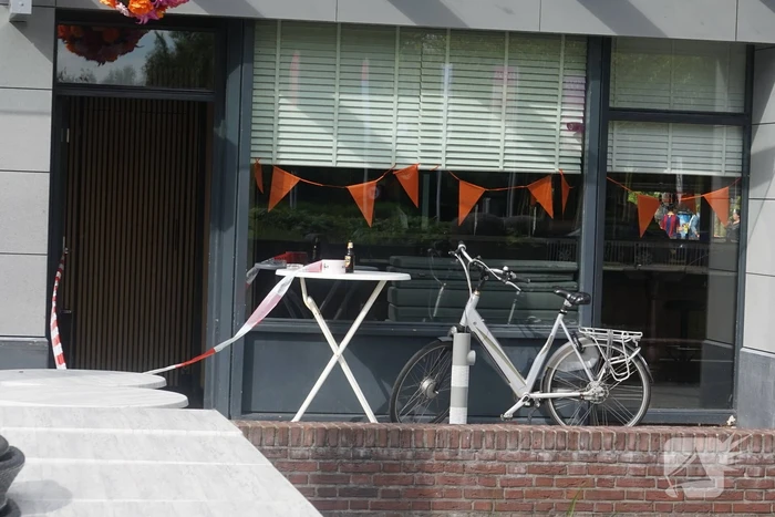 Douane doet inval in eetcafé