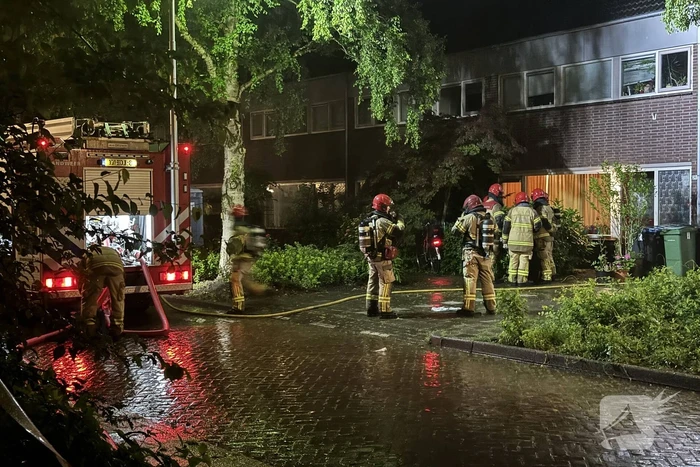 Brand op zolder van woonhuis