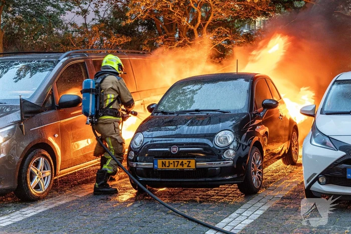 Veel schade na autobrand