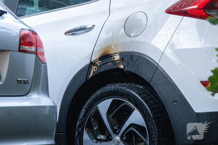 Veel schade na autobrand