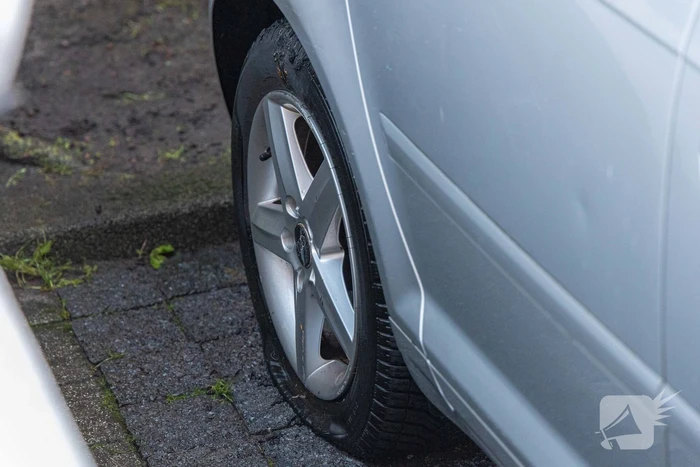 Veel schade na autobrand