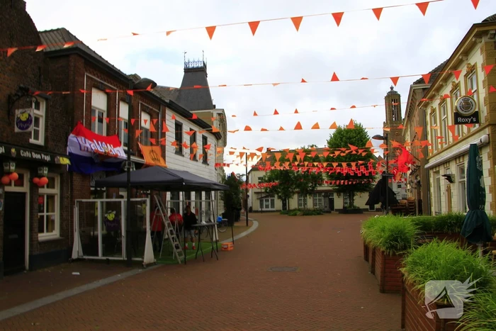Straat kleurt oranje voor eerste EK-duel