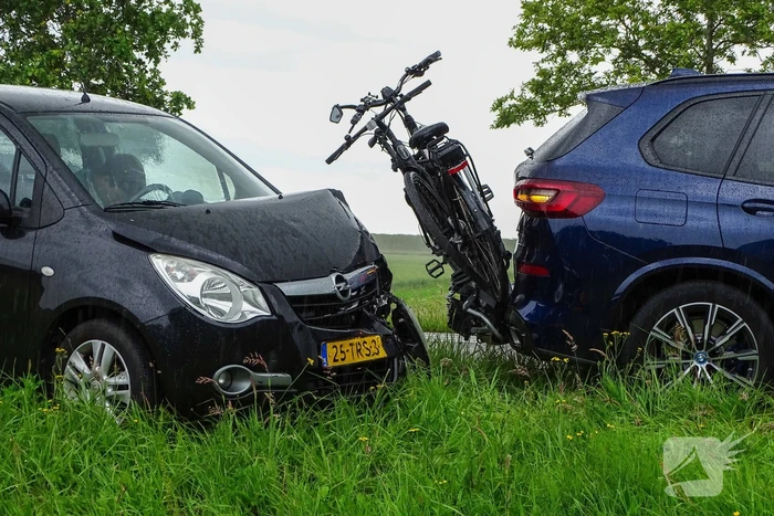 Flinke schade bij kop-staartbotsing