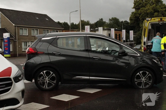 Scooterrijder gewond bij aanrijding met automobilist