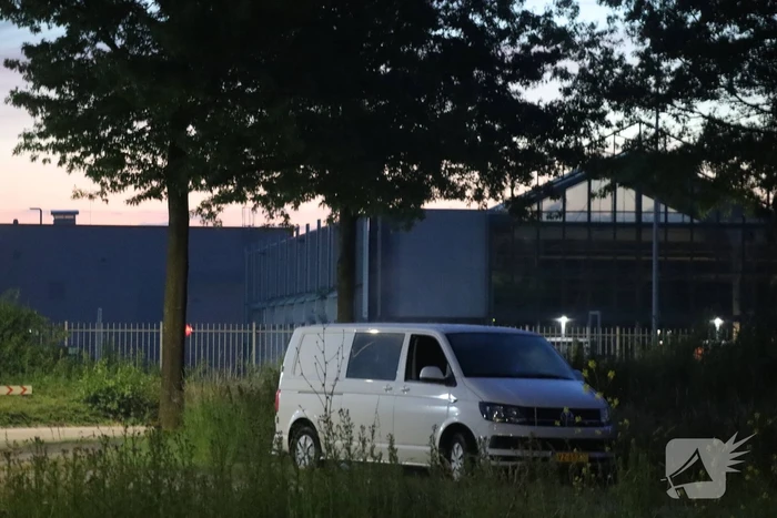 Fietspad afgesloten vanwege aangetroffen vaten