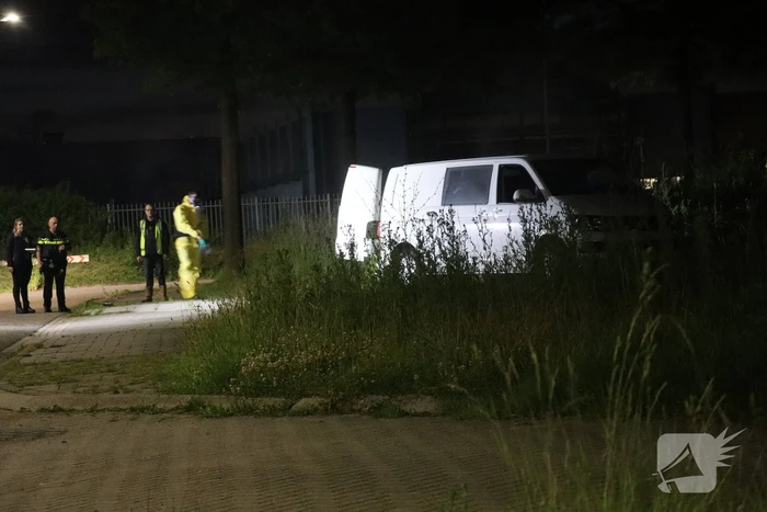 Fietspad afgesloten vanwege aangetroffen vaten