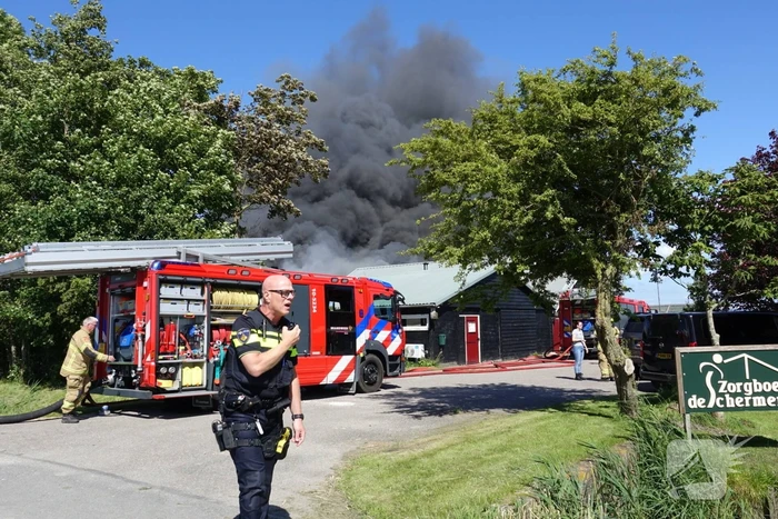 Uitslaande brand bij zorgboerderij