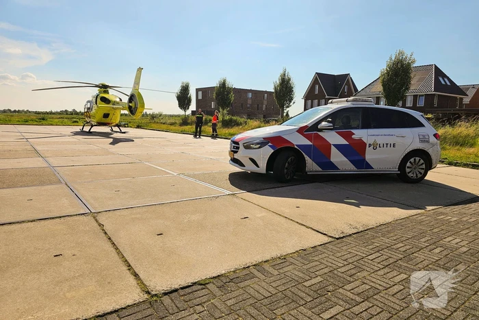 Traumahelikopter landt voor medisch incident