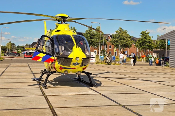 Traumahelikopter landt voor medisch incident