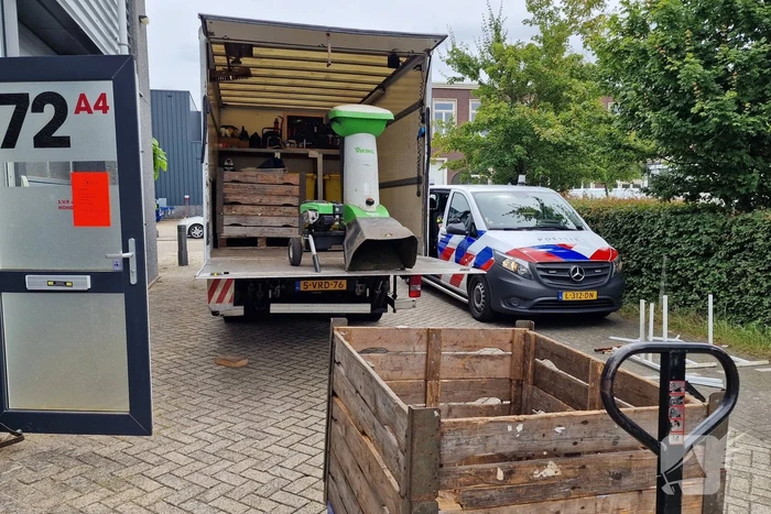 Hennepkwekerij met 200 planten opgerold