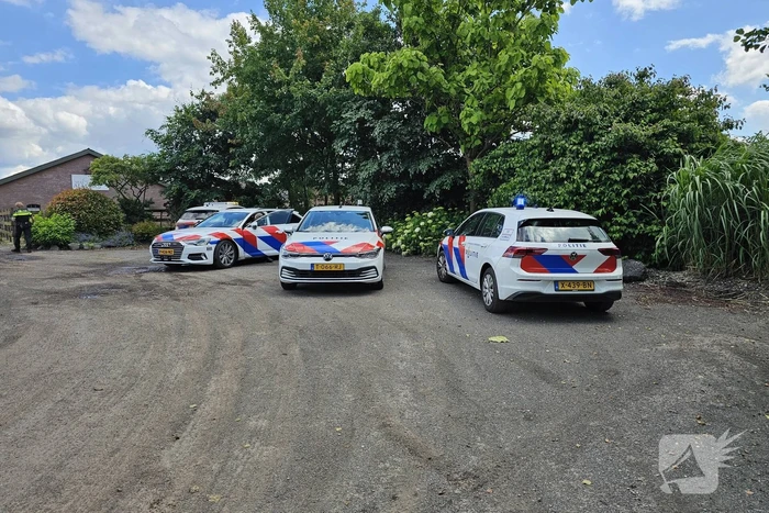 Personen bekneld bij ongeval sportvliegtuig