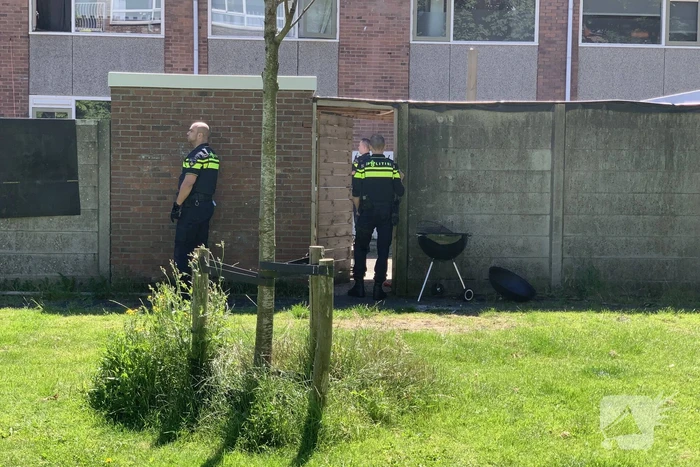 Politie valt woning binnen na incident