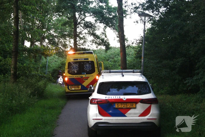 Frontale botsing tussen twee scooters