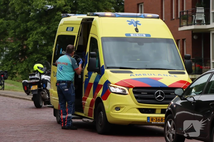 Scooterrijder gaat onderuit en raakt gewond
