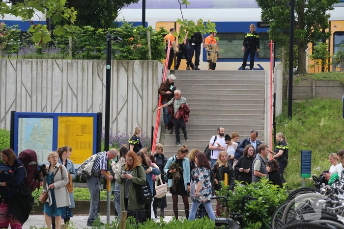 Persoon zwaargewond bij aanrijding met trein