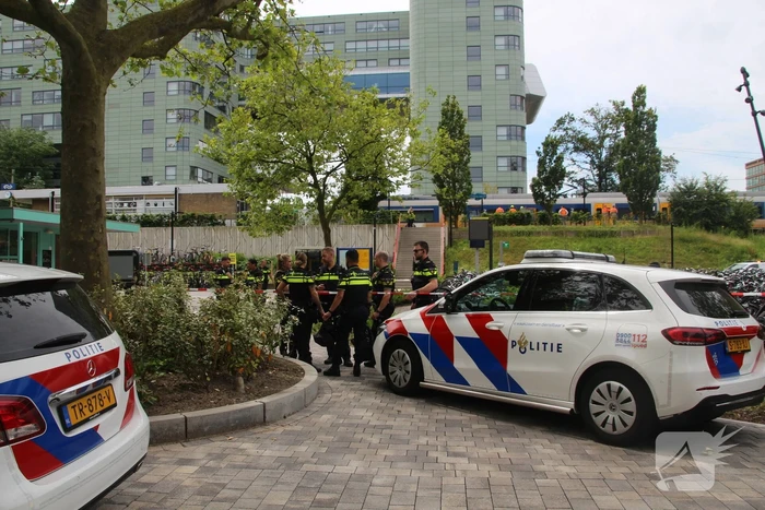 Persoon zwaargewond bij aanrijding met trein