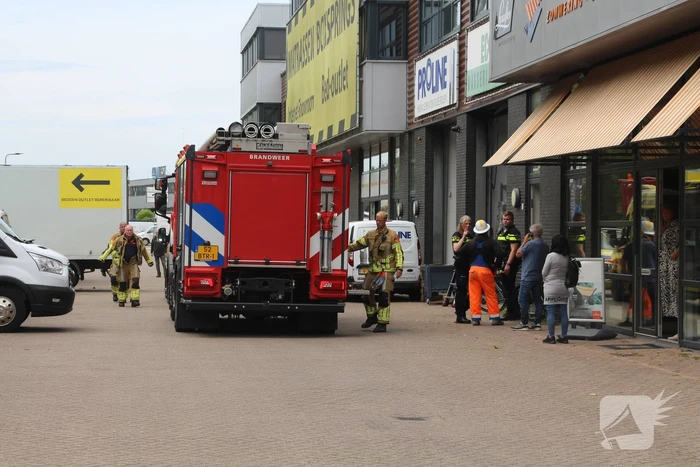 Persoon raakt zwaargewond bij bedrijfsongeval