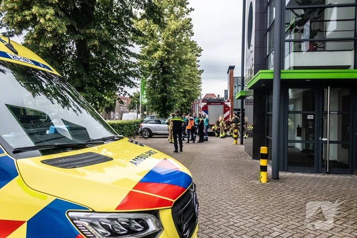 Honderden vaten aangetroffen in pand met opslagboxen