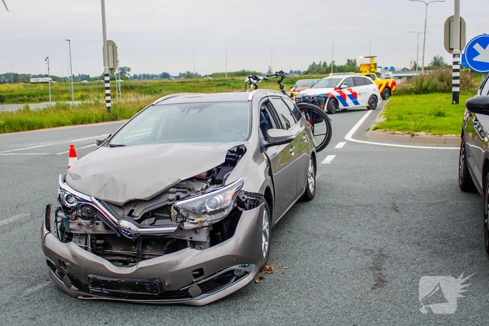 Flinke schade bij botsing op kruising