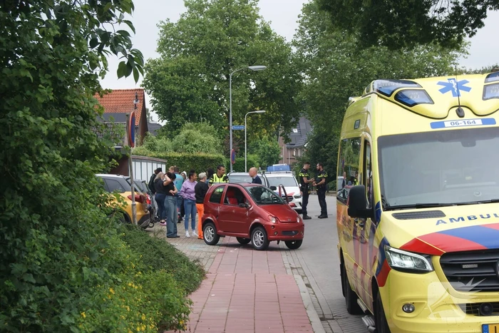 Schade en gewonden bij ongeval met brommobiel