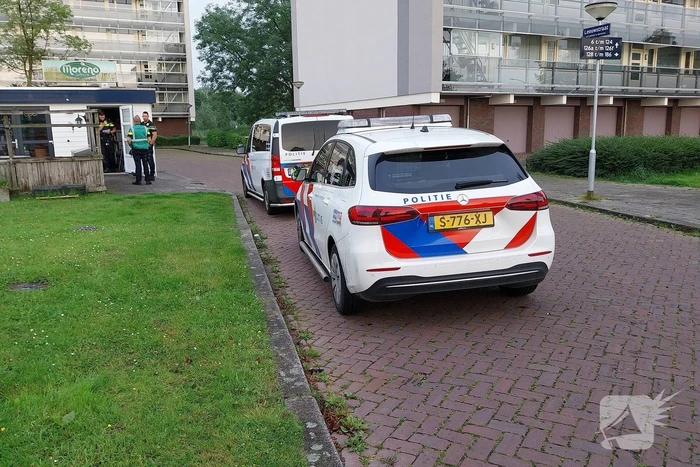 Overval met messen bij snackbar