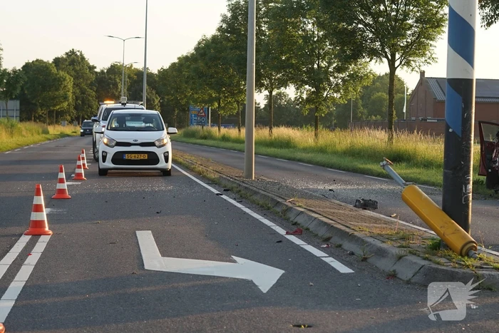 Veel schade na ongeval op kruispunt