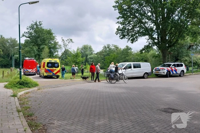 Geen voertuig aangetroffen na melding van auto te water