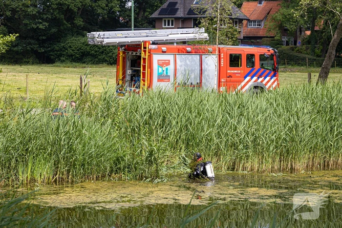 Duikactie na aantreffen bandensporen in riet