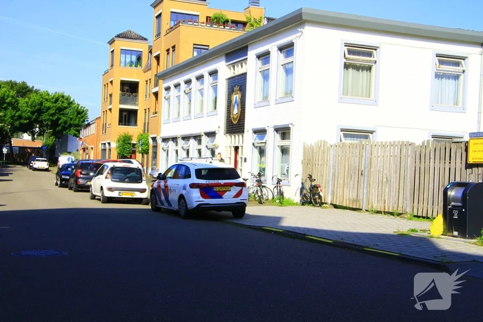 Politie treft overleden persoon aan in woning