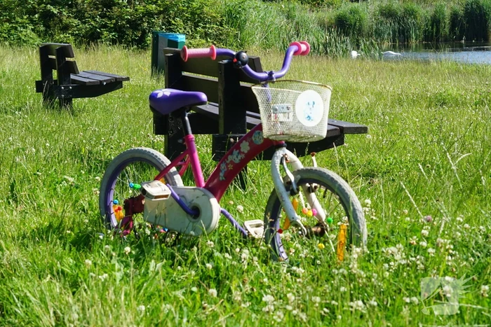 Kinderfiets aangetroffen bij steiger, hulpdiensten aanwezig
