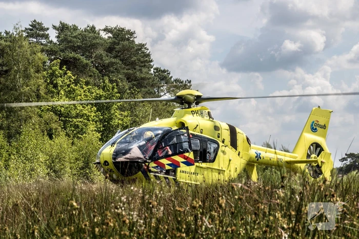 Traumahelikopter landt midden in natuurgebied