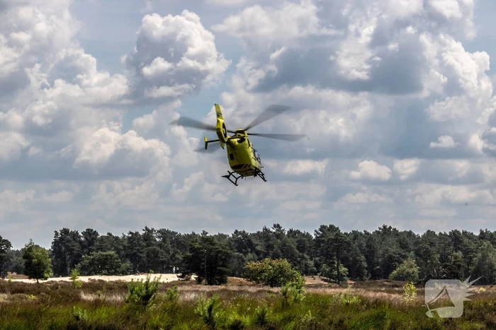 Traumahelikopter landt midden in natuurgebied