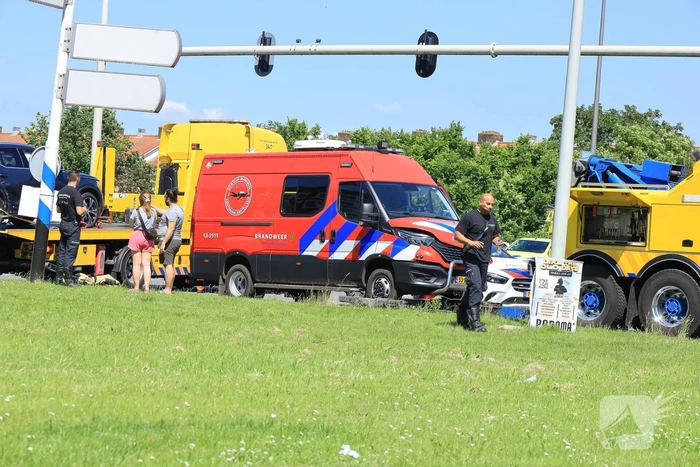 Brandweerduikers krijgen ongeval, mogelijk verband met melding