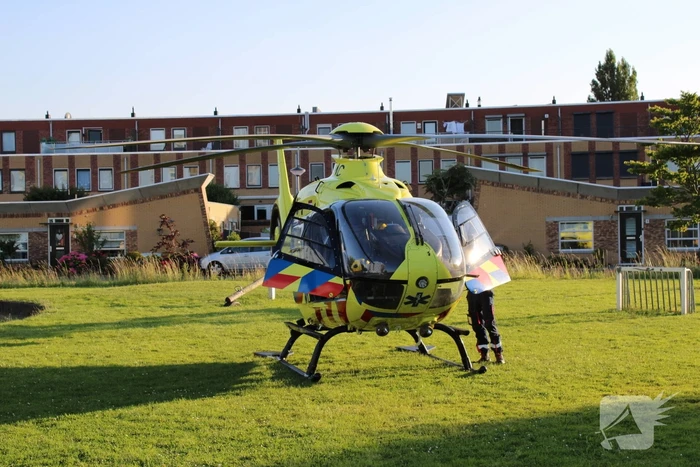 Persoon te water, hulpdiensten groot ingezet