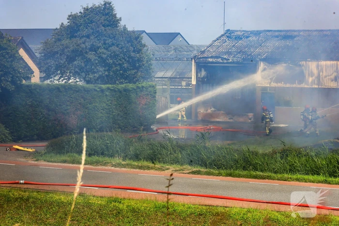 Zeer grote brand veroorzaakt veel rookontwikkeling