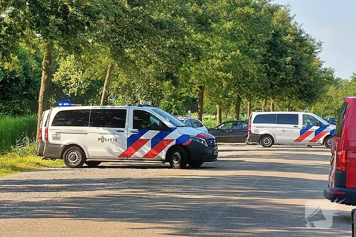 Omstander schiet drenkeling te hulp