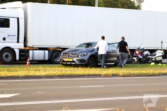 Gewonde bij botsing tussen auto's