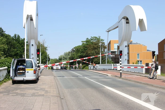 Vertraging nadat brug in storing staat