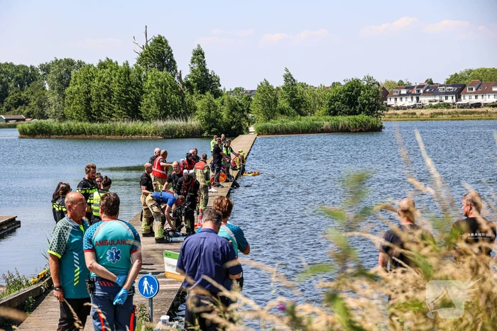 Grote zorgen over minderjarige die na uur uit water werd gehaald