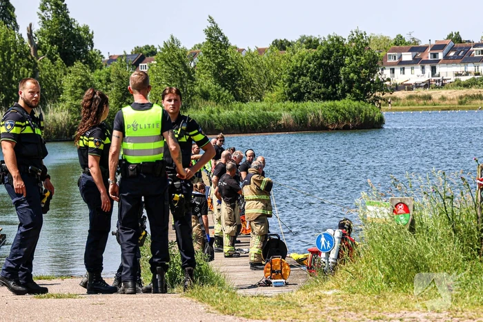 Grote zorgen over minderjarige die na uur uit water werd gehaald