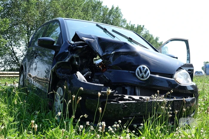 Auto totall loss na botsing