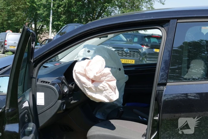 Auto totall loss na botsing