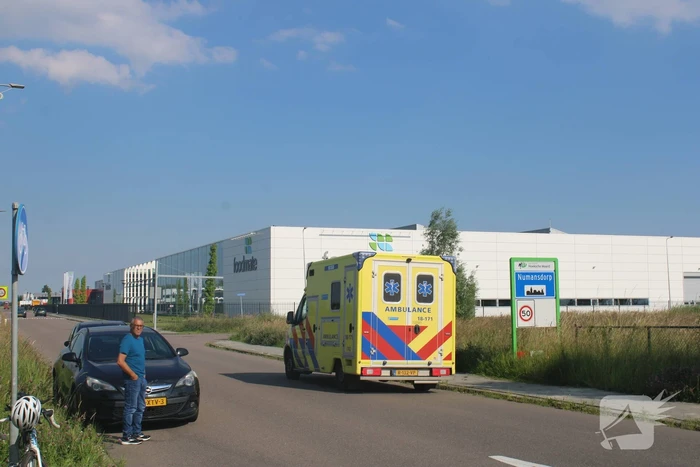 Wielrenner geschept door automobilist