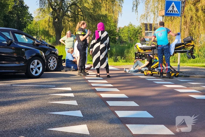 Schades en gewonde na frontale botsing